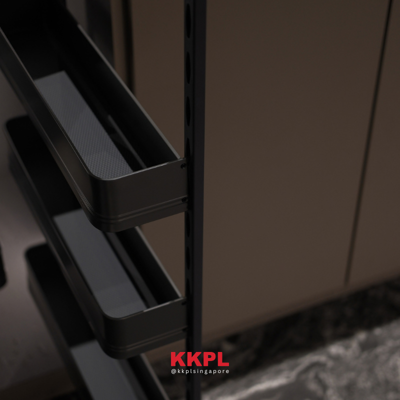 LUXUM LATERA Tall-Ark Side Mounted Larder Unit