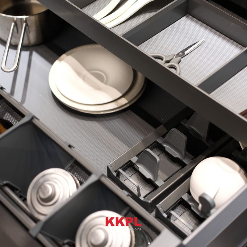 LUXUM Integrated Drawer Suite