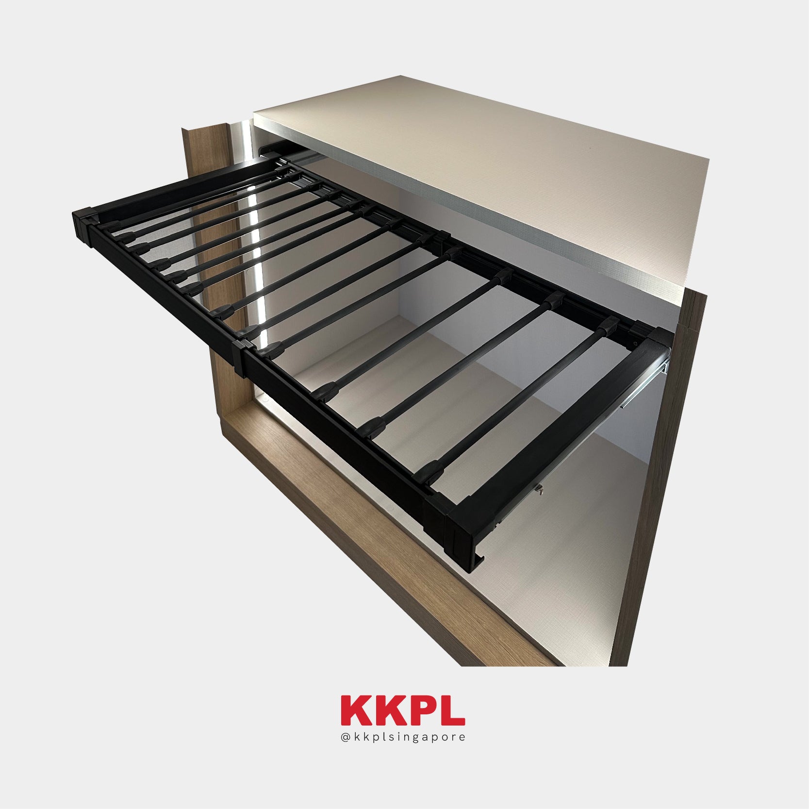 PULL-OUT TROUSER RACK